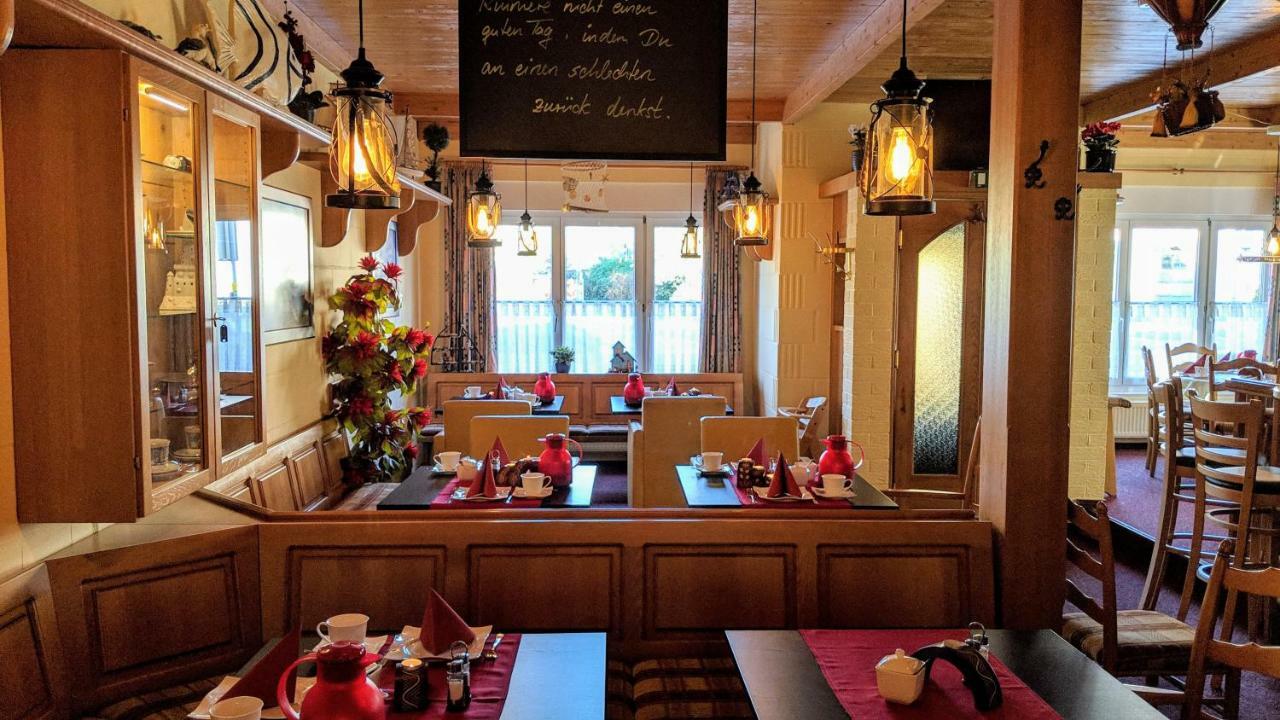 Hotel Drostenhof Garni Эзенс Экстерьер фото